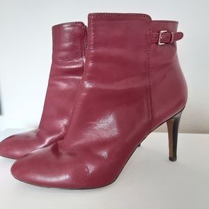 Nine West Moyen red leather booties